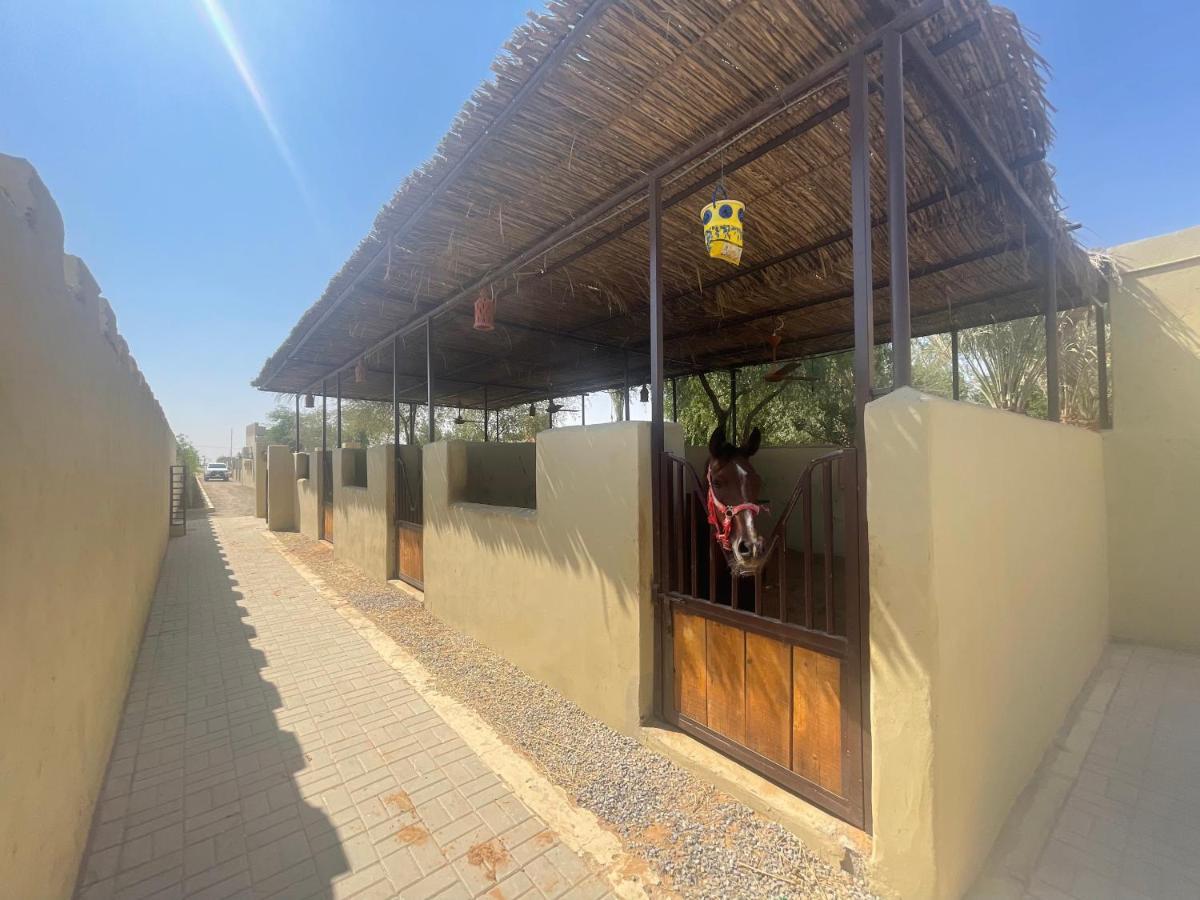Al Bait Resort With Private Swimming Pools -Hrs Stables Al Hamraniyah Экстерьер фото